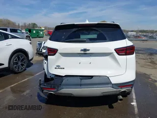 2023 Chevrolet Blazer LT z VIN 3GNKBCR40PS101480, wystawiony jako IAAI lot #41833476 z przebiegiem 44 161 mil mil oraz . Historia ofert i sprzedaży dostępna na DreamBid. Obrazek 17.