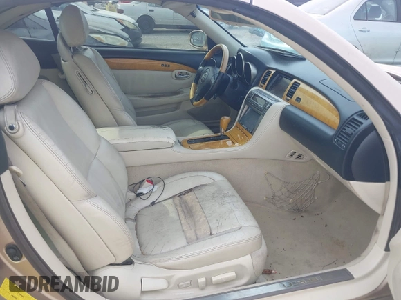 2004 Lexus SC 430 with VIN JTHFN48Y440061059, listed as a IAAI auction lot 42340921 with 117,264 mi miles and . Bid and sale history available at DreamBid. Image 5.
