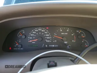 2003 Ford Excursion Limited z VIN 1FMSU43P13EC70760, wystawiony jako Copart lot #86877894 z przebiegiem 311 258 mil mil oraz Szkoda całkowita • Salvage title. Historia ofert i sprzedaży dostępna na DreamBid. Obrazek 9.