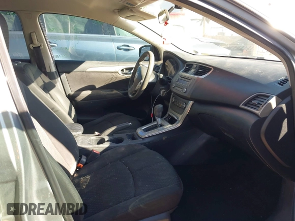 2014 Nissan Sentra SR z VIN 3N1AB7AP1EY309172, wystawiony jako IAAI lot #41577550 z przebiegiem 142 610 mil mil oraz . Historia ofert i sprzedaży dostępna na DreamBid. Obrazek 5.