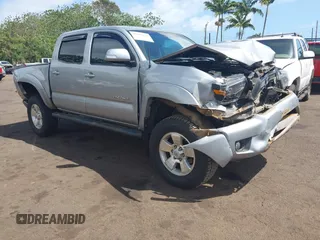 2014 Toyota Tacoma with VIN 3TMLU4EN3EM159080, listed as a IAAI auction lot 41809259 with 113,950 mi miles and . Bid and sale history available at DreamBid. Image 1.