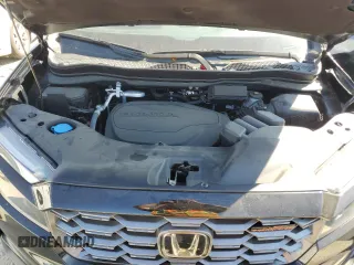 2024 Honda Passport TrailSport z VIN 5FNYF8H67RB010869, wystawiony jako Copart lot #50761425 z przebiegiem 5 720 mil mil oraz Szkoda całkowita • Salvage title. Historia ofert i sprzedaży dostępna na DreamBid. Obrazek 12.