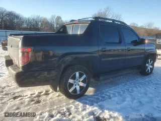 2014 Honda Ridgeline SE with VIN 5FPYK1F62EB006994, listed as a Copart auction lot 88538225 with 105,235 mi miles and Salvage Title. Bid and sale history available at carsss.com. Image 3.