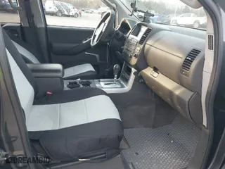 2010 Nissan Pathfinder SE with VIN 5N1AR1NB0AC613628, listed as a IAAI auction lot 41784481 with 162,412 mi miles. Bid and sale history available at carsss.com. Image 5.