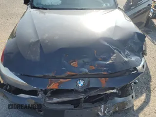 2014 BMW 3 Series 328i xDrive z VIN WBA3B5C59EF959006, wystawiony jako Copart lot #62296025 z przebiegiem Nie podano mil oraz Szkoda całkowita • Salvage title. Historia ofert i sprzedaży dostępna na DreamBid. Obrazek 11.