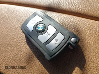 2005 BMW 7 Series 745Li with VIN WBAGN63515DS58163, listed as a IAAI auction lot 42133398 with 108,877 mi miles and . Bid and sale history available at DreamBid. Image 11.