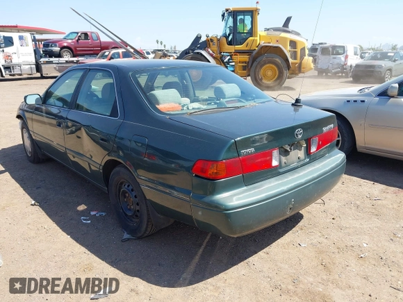 2000 Toyota Camry CE z VIN 4T1BG22K9YU931157, wystawiony jako IAAI lot #42370152 z przebiegiem 222 721 mil mil oraz . Historia ofert i sprzedaży dostępna na DreamBid. Obrazek 3.