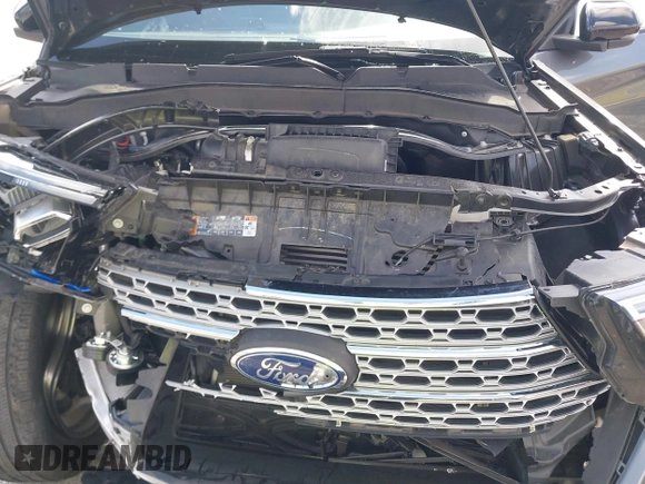2022 Ford Explorer Limited with VIN 1FMSK7FH8NGA63785, listed as a IAAI auction lot 41917975 with 50,647 mi miles. Bid and sale history available at carsss.com. Image 10.
