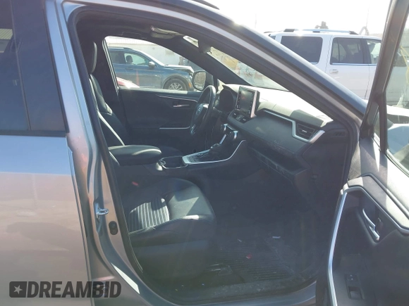 2021 Toyota RAV4 Hybrid XSE with VIN 2T3E6RFV3MW006825, listed as a IAAI auction lot 41787718 with 45,979 mi miles. Bid and sale history available at carsss.com. Image 5.