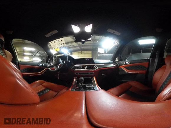 2021 BMW X5 M z VIN 5YMJU0C04M9F63827, wystawiony jako IAAI lot #42351633 z przebiegiem 31 232 mil mil oraz . Historia ofert i sprzedaży dostępna na DreamBid. Obrazek 22.