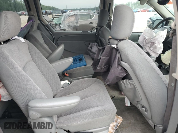 2006 Dodge Caravan SXT with VIN 1D4GP45R26B607591, listed as a Copart auction lot 55261715 with 174,486 mi miles and Salvage Title. Bid and sale history available at DreamBid. Image 11.