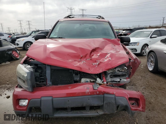 2003 Chevrolet TrailBlazer EXT LT with VIN 1GNET16S136176110, listed as a Copart auction lot 49275155 with Not Provided miles and Salvage Title. Bid and sale history available at DreamBid. Image 5.