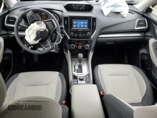 2024 Subaru Forester Premium z VIN JF2SKADC8RH431442, wystawiony jako Copart lot #51538045 z przebiegiem 5 072 mil mil oraz Szkoda całkowita • Salvage title. Historia ofert i sprzedaży dostępna na DreamBid. Obrazek 8.