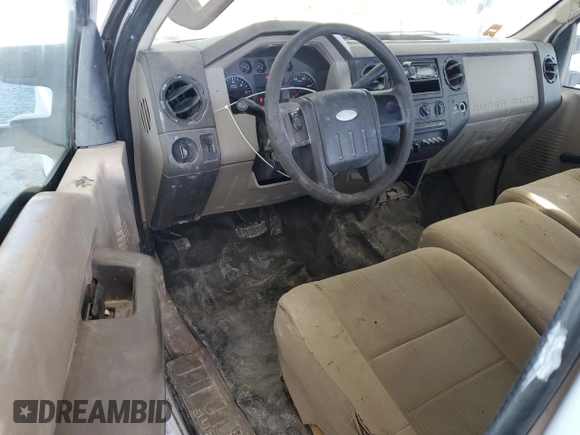 2008 Ford F-250 XL с VIN 1FTNX205X8ED56737, выставлен на аукционе Copart как лот 47093715 с пробегом 362 048 миль миль и Списание • Salvage title. История ставок и продаж доступна на DreamBid. Изображение 8.