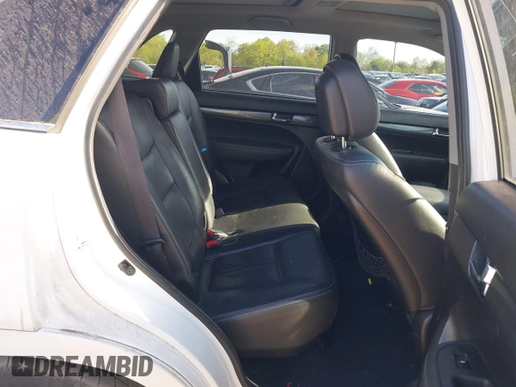 2011 Kia Sorento SX with VIN 5XYKWDA29BG121492, listed as a IAAI auction lot 42144446 with 203,556 mi miles and . Bid and sale history available at DreamBid. Image 8.