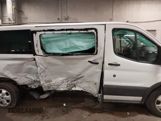 2017 Ford Transit XL with VIN 1FBZX2YM7HKA63901, listed as a IAAI auction lot 42086462 with 143,989 mi miles and . Bid and sale history available at DreamBid. Image 13.