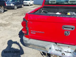 2006 Dodge Dakota SLT with VIN 1D7HE48K26S691391, listed as a IAAI auction lot 41627613 with 195,354 mi miles and . Bid and sale history available at DreamBid. Image 16.