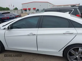 2013 Hyundai Sonata Limited with VIN 5NPEC4AC4DH663707, listed as a IAAI auction lot 41922352 with 165,101 mi miles and . Bid and sale history available at DreamBid. Image 15.
