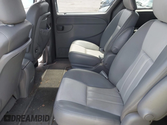 2004 Chrysler Town & Country Touring with VIN 2C4GP54L04R534395, listed as a IAAI auction lot 42182506 with 195,611 mi miles and . Bid and sale history available at DreamBid. Image 8.