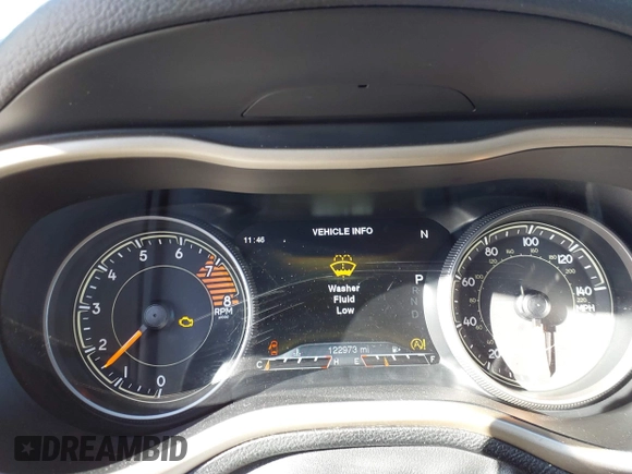 2017 Jeep Cherokee Limited with VIN 1C4PJMDS2HW636670, listed as a IAAI auction lot 41334870 with 122,973 mi miles. Bid and sale history available at carsss.com. Image 7.
