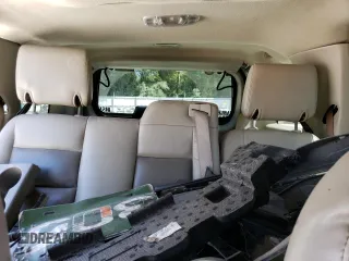 2006 Ford Explorer XLT z VIN 1FMEU63E36UB58656, wystawiony jako Copart lot #46475403 z przebiegiem 171 415 mil mil oraz Nie do naprawy • Non repairable. Historia ofert i sprzedaży dostępna na DreamBid. Obrazek 10.