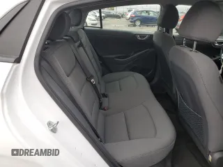2020 Hyundai Ioniq SE with VIN KMHC65LD2LU214181, listed as a Copart auction lot 44080285 with 76,226 mi miles and Salvage title. Bid and sale history available at DreamBid. Image 11.