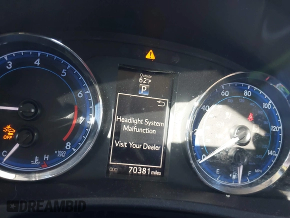 2017 Toyota Corolla L z VIN 2T1BURHE6HC953833, wystawiony jako IAAI lot #41708528 z przebiegiem 70 381 mil mil oraz . Historia ofert i sprzedaży dostępna na DreamBid. Obrazek 7.