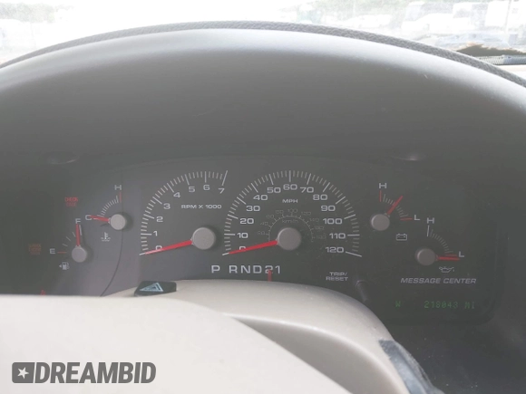 2004 Ford Expedition Eddie Bauer with VIN 1FMPU18L34LB29034, listed as a IAAI auction lot 42511855 with 218,043 mi miles and . Bid and sale history available at DreamBid. Image 7.