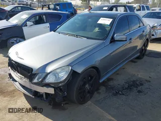2011 Mercedes-Benz E-Class E 350 Luxury with VIN WDDHF5GB0BA371703, listed as a IAAI auction lot 42009783 with 161,771 mi miles. Bid and sale history available at carsss.com. Image 2.