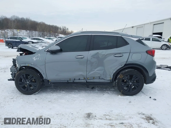 2024 Buick Encore GX Sport Touring z VIN KL4AMDSL8RB168262, wystawiony jako IAAI lot #41584855 z przebiegiem 13 337 mil mil oraz . Historia ofert i sprzedaży dostępna na DreamBid. Obrazek 14.