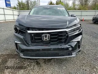 2025 Honda Pilot Elite z VIN 5FNYG1H83SB028135, wystawiony jako Copart lot #53022945 z przebiegiem 15 805 mil mil oraz Szkoda całkowita • Salvage title. Historia ofert i sprzedaży dostępna na DreamBid. Obrazek 12.