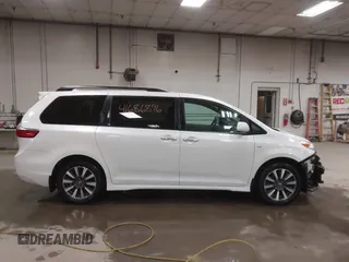 2019 Toyota Sienna XLE with VIN 5TDDZ3DCXKS224647, listed as a IAAI auction lot 41686896 with 93,453 mi miles and . Bid and sale history available at DreamBid. Image 14.