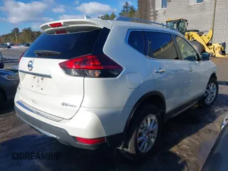 2018 Nissan Rogue SV with VIN 5N1AT2MV8JC791337, listed as a IAAI auction lot 41650978 with 69,469 mi miles. Bid and sale history available at carsss.com. Image 4.