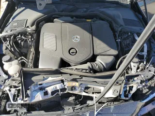 2022 Mercedes-Benz C 300 z VIN W1KAF4GB0NR044087, wystawiony jako Copart lot #40798644 z przebiegiem Nie podano mil oraz . Historia ofert i sprzedaży dostępna na DreamBid. Obrazek 12.