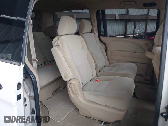 2008 Honda Odyssey LX with VIN 5FNRL38258B096923, listed as a IAAI auction lot 41943478 with 161,805 mi miles. Bid and sale history available at carsss.com. Image 8.