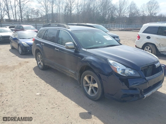 2014 Subaru Outback 2.5i Limited with VIN 4S4BRCPC3E3243402, listed as a IAAI auction lot 41629916 with 202,288 mi miles. Bid and sale history available at carsss.com. Image 1.
