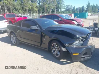 2013 Ford Mustang V6 with VIN 1ZVBP8AM3D5269846, listed as a IAAI auction lot 42460827 with 80,934 mi miles and . Bid and sale history available at DreamBid. Image 1.