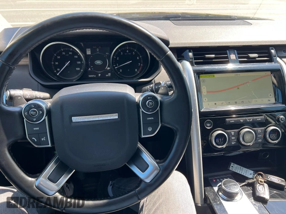 2017 Land Rover Discovery HSE with VIN SALRRBBV7HA045811, listed as a Copart auction lot 56986075 with 142,357 mi miles and Clean Title. Bid and sale history available at DreamBid. Image 7.