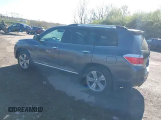 2012 Toyota Highlander Limited with VIN 5TDDK3EH5CS141028, listed as a IAAI auction lot 41987426 with 362,884 mi miles. Bid and sale history available at carsss.com. Image 3.