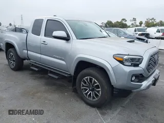 2022 Toyota Tacoma SR with VIN 3TYRZ5CN9NT022492, listed as a IAAI auction lot 42378801 with 9,312 mi miles and . Bid and sale history available at DreamBid. Image 1.