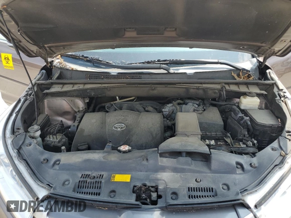 2018 Toyota Highlander SE with VIN 5TDKZRFH5JS276270, listed as a Copart auction lot 52291865 with 177,857 mi miles and Salvage title. Bid and sale history available at DreamBid. Image 12.