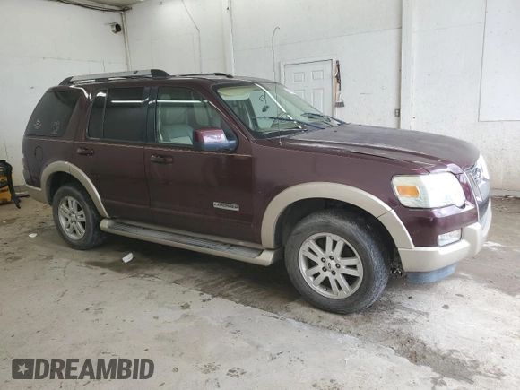 2007 Ford Explorer Eddie Bauer z VIN 1FMEU74E67UA84364, wystawiony jako Copart lot #60142495 z przebiegiem 182 595 mil mil oraz Czysty tytuł • Clean title. Historia ofert i sprzedaży dostępna na DreamBid. Obrazek 4.