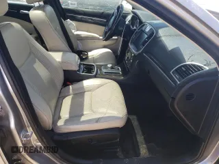 2016 Chrysler 300 with VIN 2C3CCAEG7GH273205, listed as a Copart auction lot 52558605 with 122,299 mi miles and Clean Title. Bid and sale history available at carsss.com. Image 7.