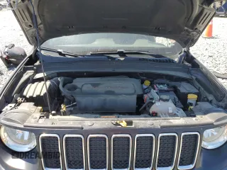 2019 Jeep Renegade Latitude z VIN ZACNJBBB3KPK72100, wystawiony jako Copart lot #53687245 z przebiegiem Nie podano mil oraz Szkoda całkowita • Salvage title. Historia ofert i sprzedaży dostępna na DreamBid. Obrazek 12.
