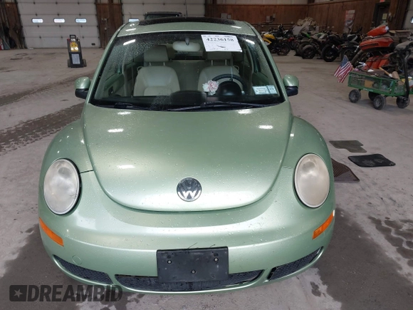 2007 Volkswagen Beetle с VIN 3VWRG31C47M511096, выставлен на аукционе IAAI как лот 42236158 с пробегом 130 880 миль миль и . История ставок и продаж доступна на DreamBid. Изображение 12.