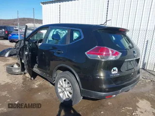2016 Nissan Rogue SV with VIN 5N1AT2MV7GC746883, listed as a IAAI auction lot 41664842 with 103,000 mi miles. Bid and sale history available at carsss.com. Image 3.