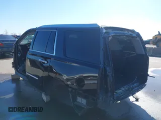 2015 Cadillac Escalade Premium z VIN 1GYS3NKJ5FR655370, wystawiony jako IAAI lot #41764570 z przebiegiem Nie podano mil oraz . Historia ofert i sprzedaży dostępna na DreamBid. Obrazek 3.