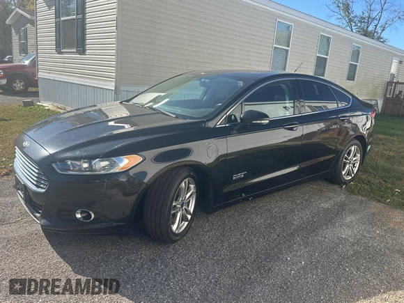 2015 Ford Fusion Energi Titanium with VIN 3FA6P0SU8FR284661, listed as a Copart auction lot 78322934 with 151,859 mi miles and Clean Title. Bid and sale history available at carsss.com. Image 2.