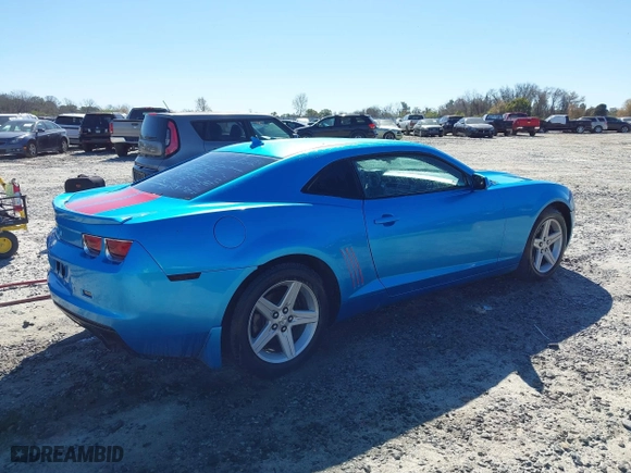 2012 Chevrolet Camaro 2LT with VIN 2G1FC1E37C9195981, listed as a IAAI auction lot 41827764 with 229,603 mi miles. Bid and sale history available at carsss.com. Image 4.