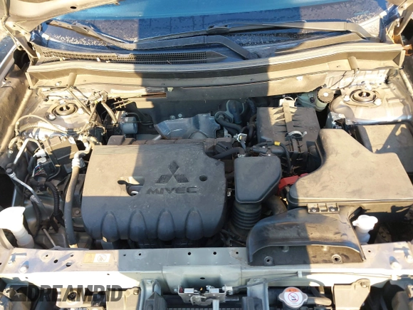 2020 Mitsubishi Outlander ES with VIN JA4AZ3A35LZ026074, listed as a IAAI auction lot 41294870 with 72,514 mi miles and . Bid and sale history available at DreamBid. Image 10.